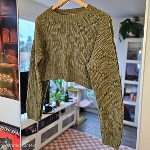 Willow & Wind cropped knit sweater (L)